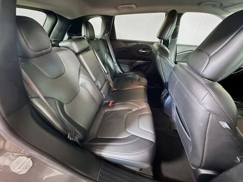 Used 2020 Jeep Cherokee Limited AWD/4WD image 26