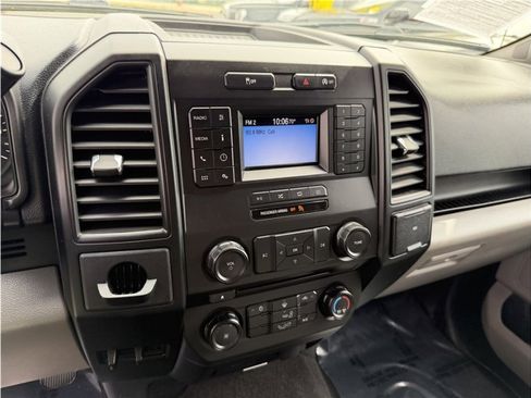 Used 2018 Ford F150 XL w/ Equipment Group 101A Mid RWD image 39