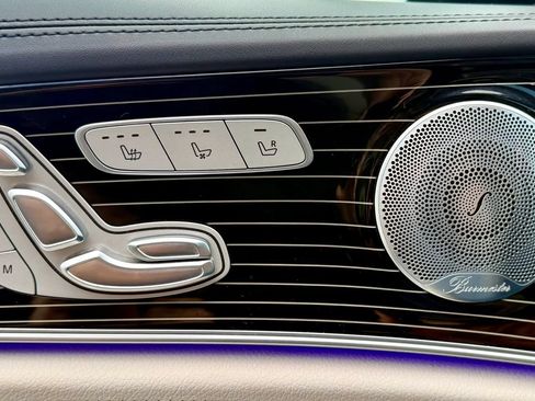 Used 2018 Mercedes-Benz E 63 AMG S image 27