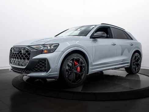 New 2026 Audi RS Q8 performance image 6