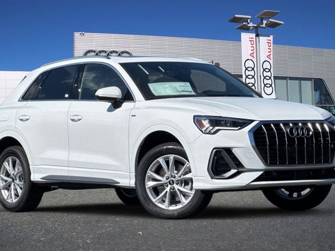 New 2025 Audi Q3 2.0T Premium image 2
