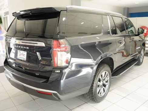 Used 2021 Chevrolet Suburban LT w/ Rear Media and Nav Package AWD/4WD image 7