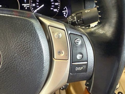 Used 2014 Lexus ES 300h image 28