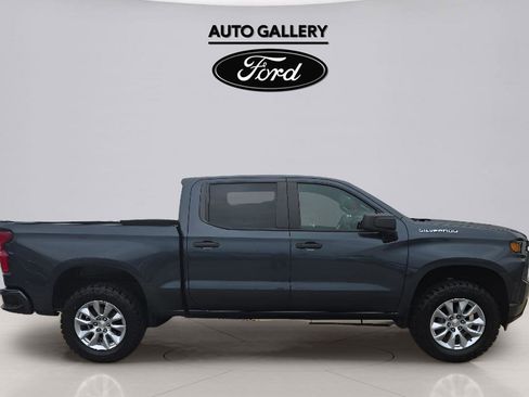 Used 2019 Chevrolet Silverado 1500 Custom w/ Custom Value Package RWD image 5