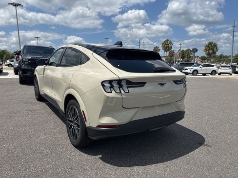 Used 2025 Ford Mustang Mach-E Premium image 3