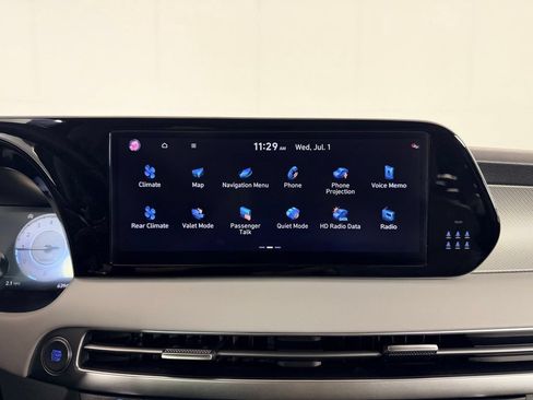 Used 2024 Hyundai Palisade SEL FWD image 18