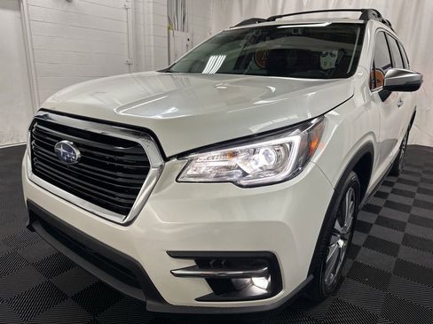 Used 2022 Subaru Ascent Touring image 2