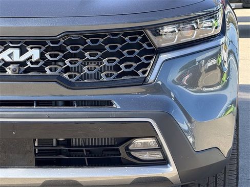 Used 2022 Kia Sorento SX Prestige w/ Rust Color Package image 8