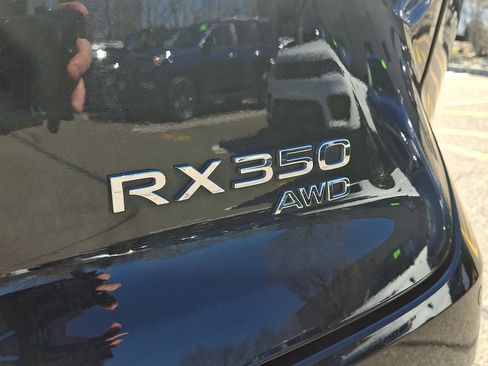 Certified 2025 Lexus RX 350 Premium w/ Accessory Package image 31