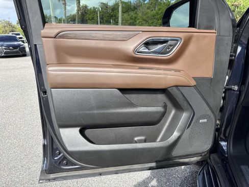 Used 2023 Chevrolet Tahoe High Country image 18