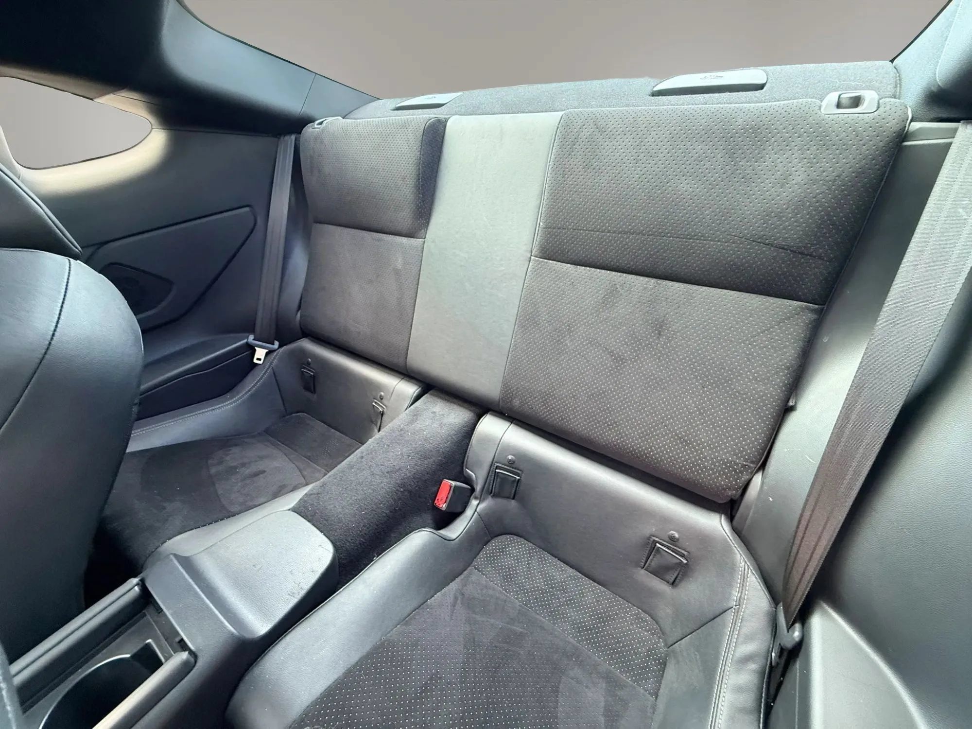 Used 2023 Toyota GR86 Premium RWD image 12