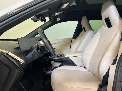 Certified 2022 BMW iX xDrive50 w/ Convenience Package image 5