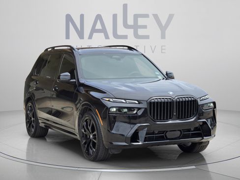 Used 2026 BMW X7 xDrive40i w/ M Sport Package AWD/4WD image 6