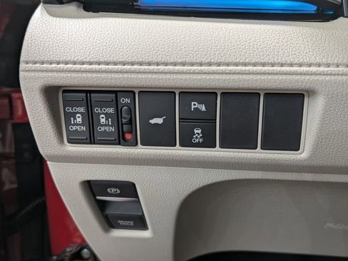 New 2026 Honda Odyssey Touring image 29