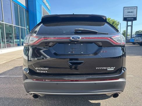 Used 2018 Ford Edge Titanium FWD image 9