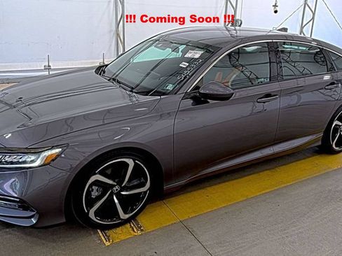 Used 2019 Honda Accord Sport image 1