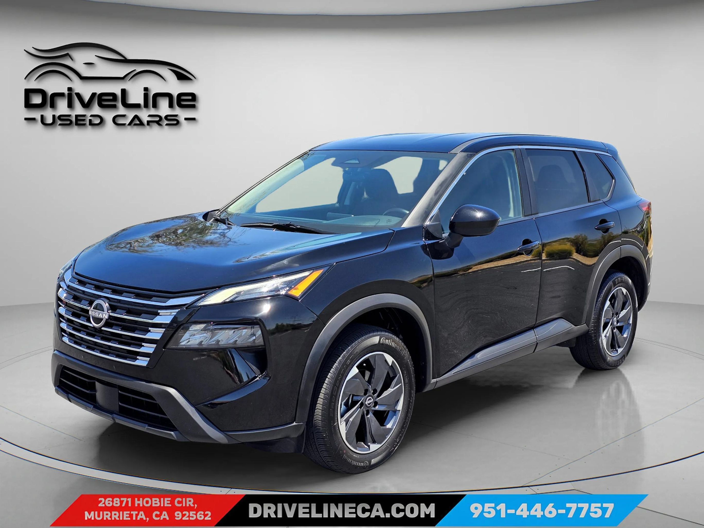 Used 2025 Nissan Rogue SV AWD/4WD image 1