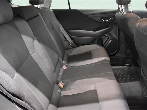 Used 2022 Subaru Outback Premium image 19