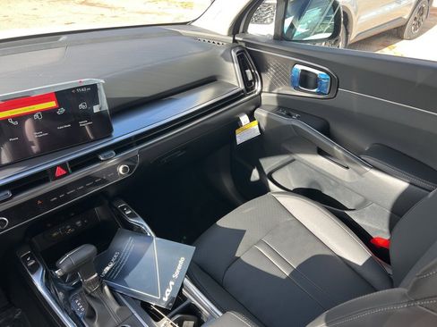 New 2026 Kia Sorento S w/ S Panoramic Sunroof Package image 11