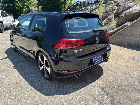 Used 2015 Volkswagen GTI SE w/ Lighting Package (SEL) FWD image 3