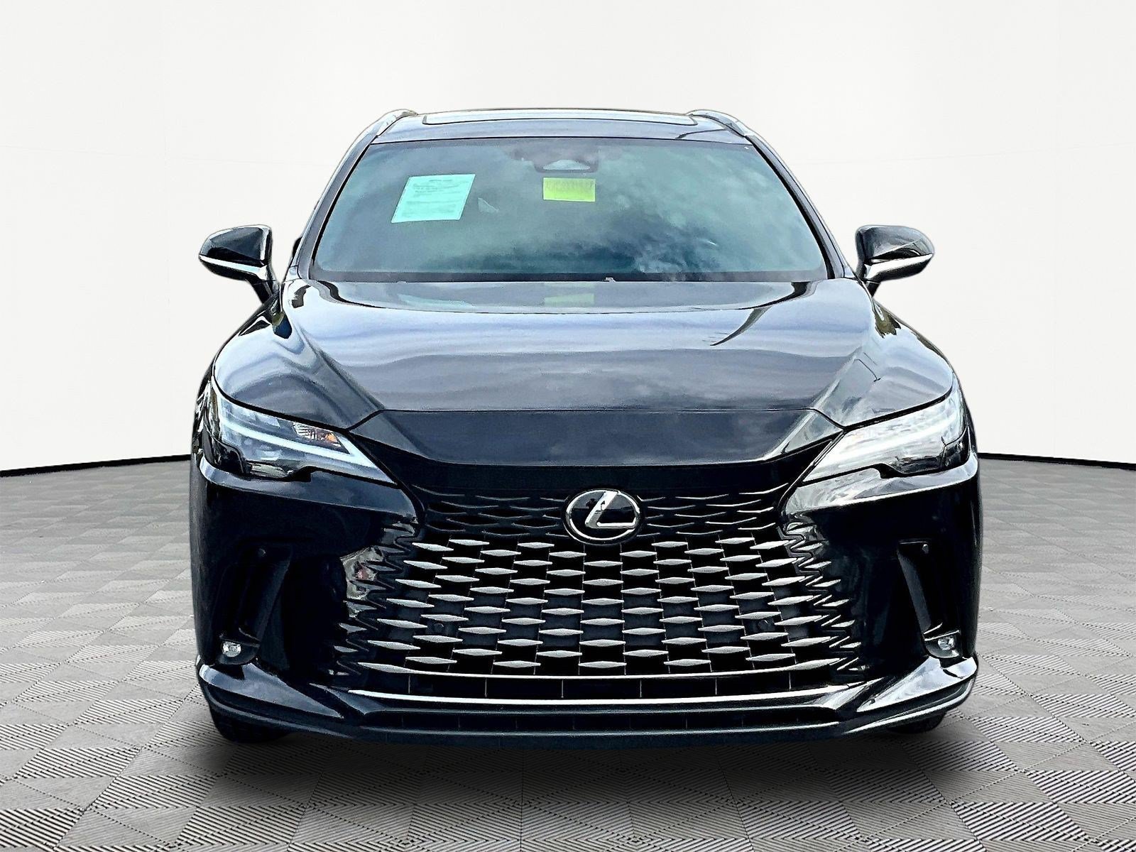 Used 2023 Lexus RX 350 Premium w/ Accessory Package FWD image 2