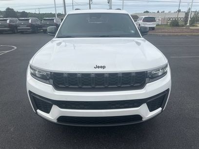 New 2026 Jeep Grand Cherokee L 4WD