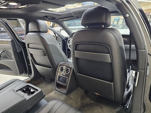 Used 2014 Bentley Flying Spur W12 AWD/4WD image 24