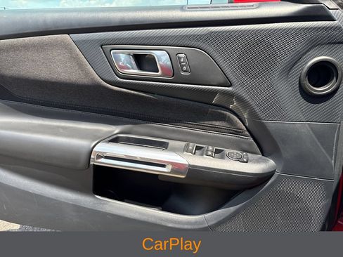 Used 2024 Ford Mustang Convertible RWD image 3