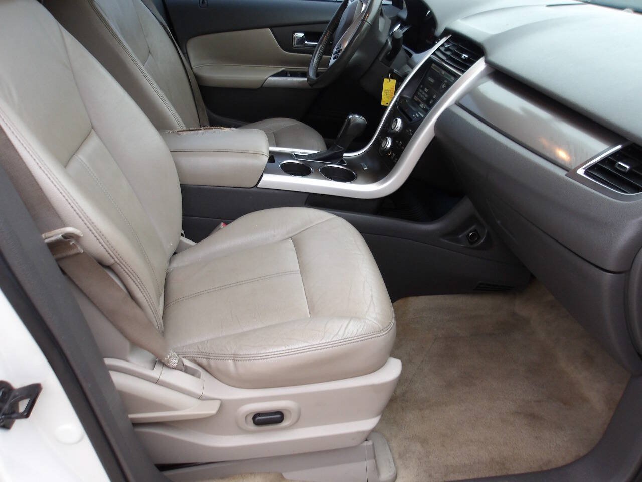 Used 2011 Ford Edge SEL w/ 202A Rapid Spec Order Code AWD/4WD image 6