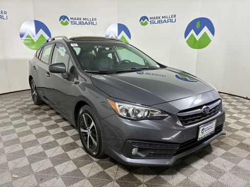 Used 2022 Subaru Impreza Premium image 1