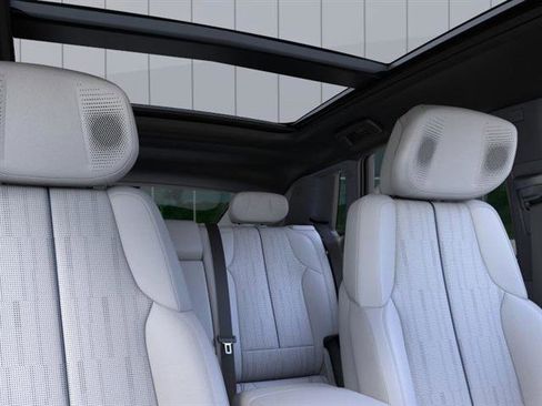 New 2025 Cadillac Lyriq Sport image 24