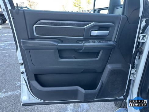 Used 2024 RAM 3500 Big Horn image 60