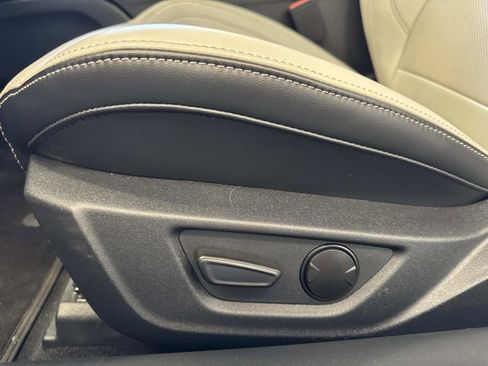 Used 2024 Ford Mustang GT Premium image 14