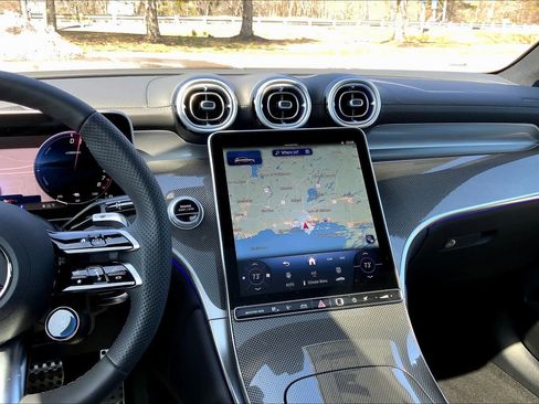 New 2025 Mercedes-Benz GLC 63 AMG S image 6