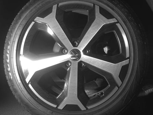 Used 2026 Volkswagen Tiguan SE FWD image 18