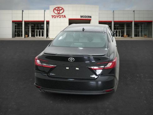 New 2026 Toyota Camry SE image 18