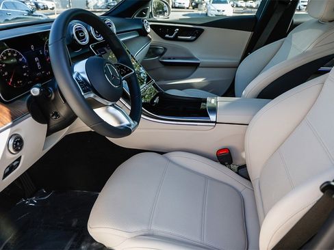 New 2025 Mercedes-Benz C 300 4MATIC Sedan image 19