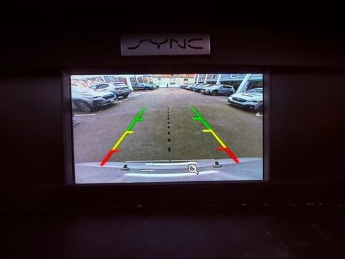 Used 2017 Ford Escape SE image 13