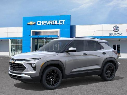 New 2026 Chevrolet TrailBlazer LT w/ Convenience Package AWD/4WD image 2