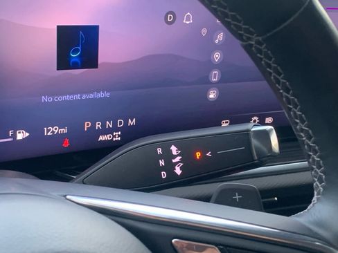 Used 2024 Buick Envision Preferred image 17