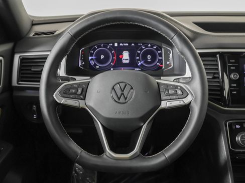 Used 2023 Volkswagen Atlas Cross Sport SEL AWD/4WD image 28