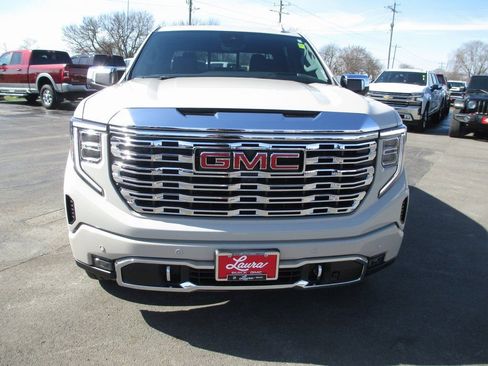 Used 2026 GMC Sierra 1500 Denali image 13