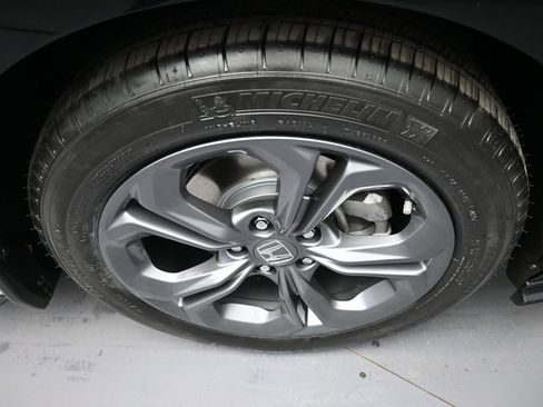 Certified 2023 Honda Accord EX image 13