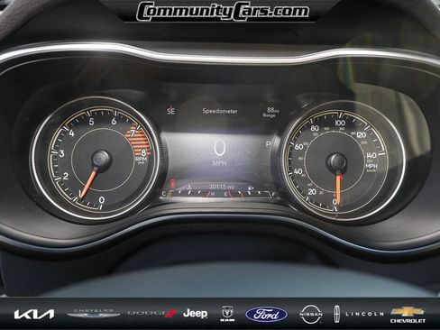 Used 2022 Jeep Cherokee Latitude Lux image 14