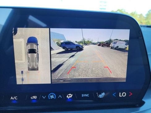 New 2026 Chevrolet Traverse LT w/ Driver Confidence Package image 29