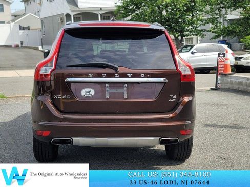 Used 2015 Volvo XC60 T6 w/ Proximity Package AWD/4WD image 4