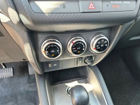 New 2025 Mitsubishi Outlander Sport ES AWD/4WD image 18
