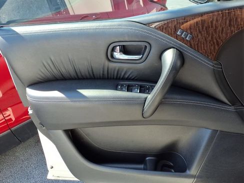 Used 2019 Nissan Armada Platinum w/ Captain's Chairs Package AWD/4WD image 17