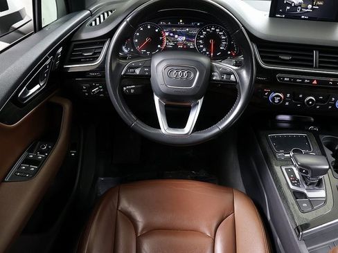 Used 2019 Audi Q7 3.0T Premium w/ Convenience Package image 16