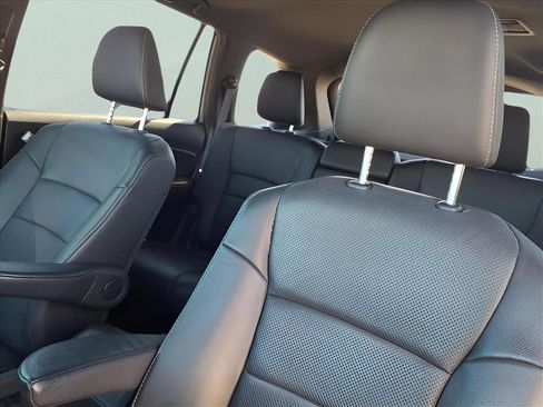 Used 2022 Honda Passport EX-L image 16